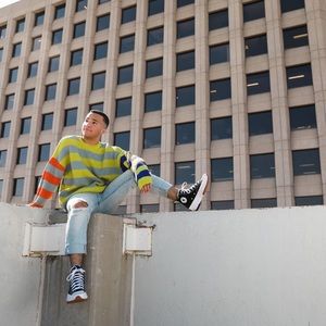 Meet your Posher, Devin